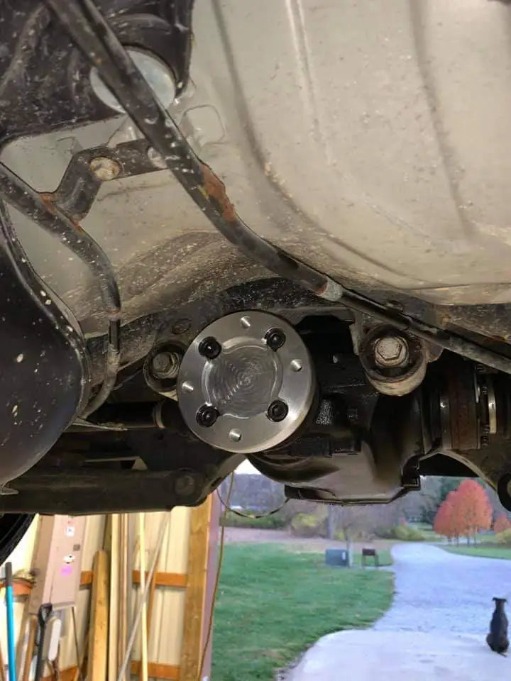 325i/328i Differential Adapter